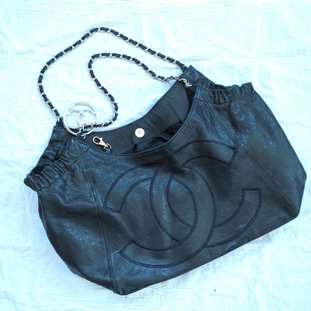 CC style Black Shoulder Bag leather